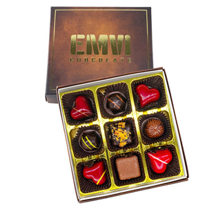 Gourmet Chocolate Assortment (18 Pieces)